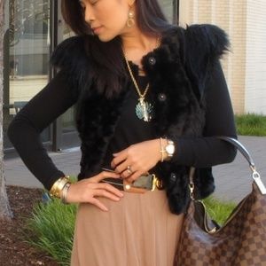 Neiman Marcus Skaits taylor Faux Fur Vest.---Black
